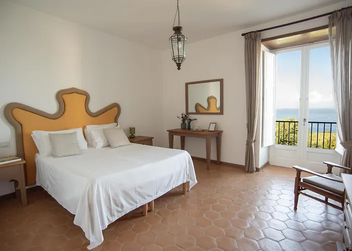 Villa Puolo – With Private Sea Access Sorrento